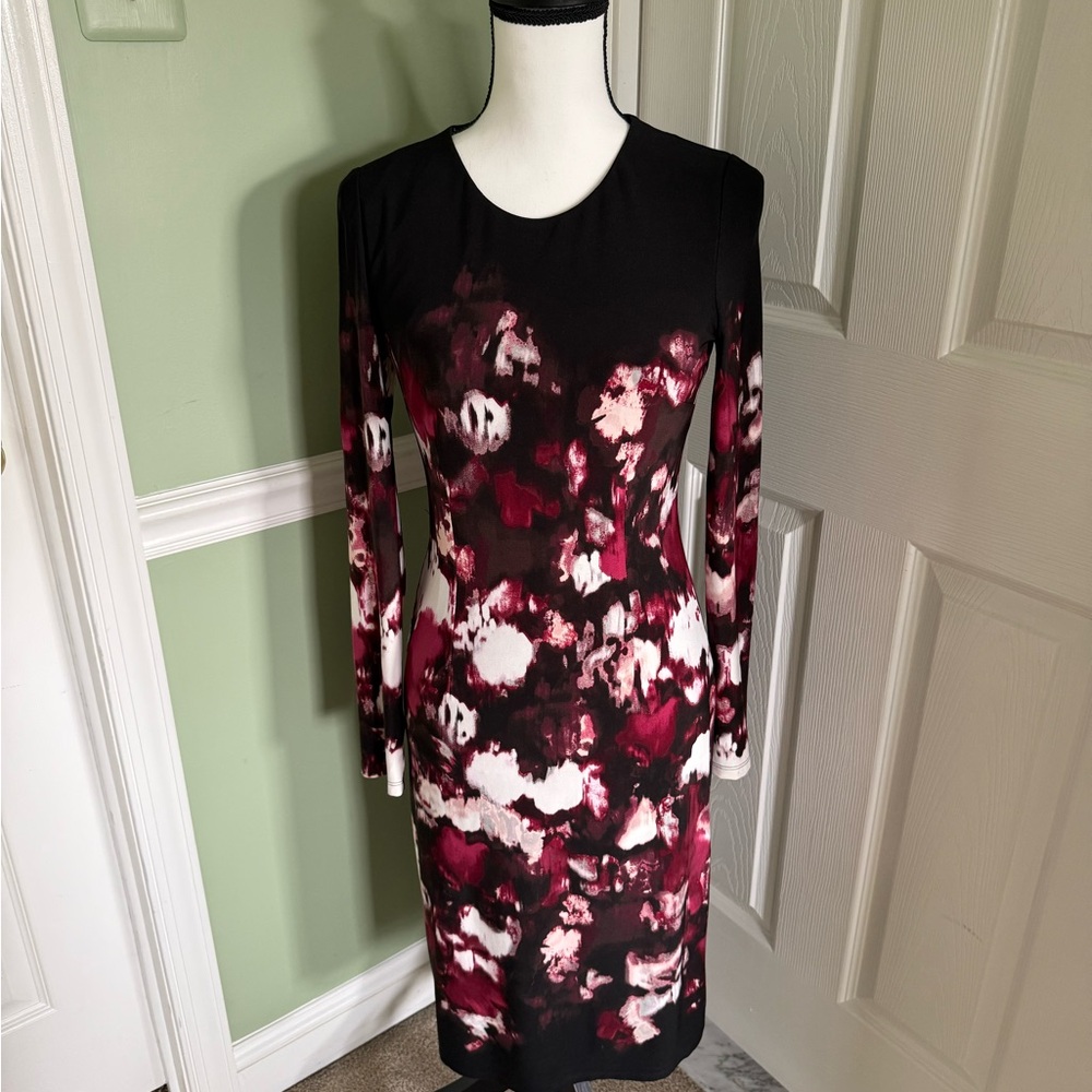 White House Black Market Black and White Sheath Dress